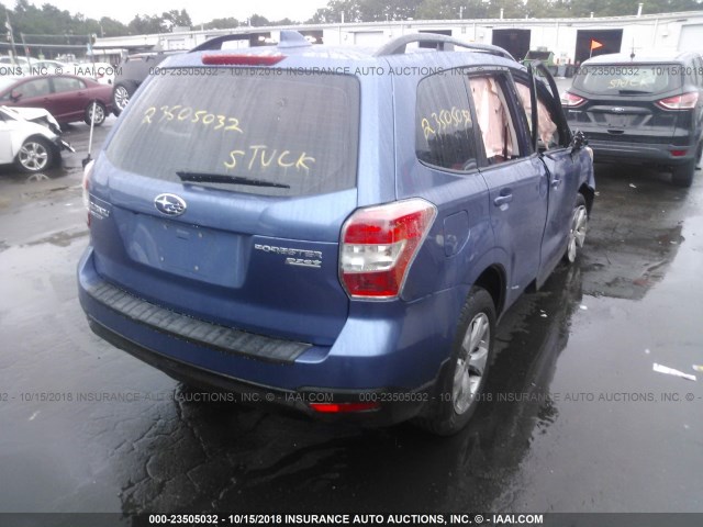 JF2SJABC4GH530312 - 2016 SUBARU FORESTER 2.5I BLUE photo 4