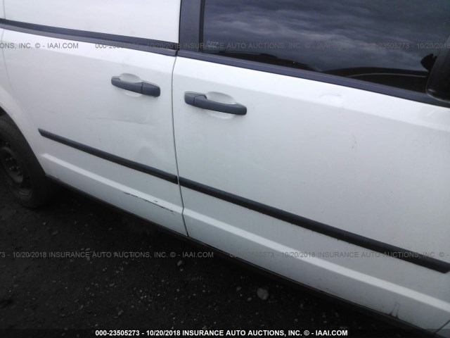 2C4RDGAG3CR371647 - 2012 DODGE RAM VAN WHITE photo 6