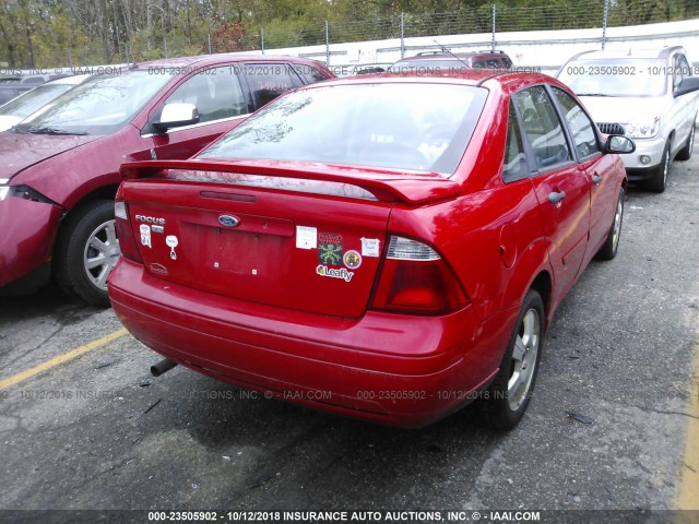 1FAFP34N47W122547 - 2007 FORD FOCUS ZX4/S/SE/SES RED photo 4