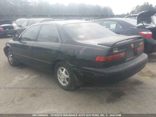 4T1BG28K0WU233590 - 1998 TOYOTA CAMRY CE/LE/XLE 黑色 照片 3