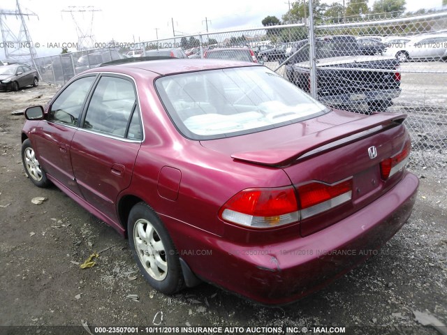 1HGCG66812A005053 - 2002 HONDA ACCORD EX/SE RED photo 3