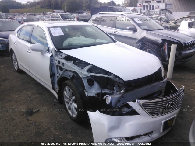 JTHGL46F775004860 - 2007 LEXUS LS 460L WHITE photo 6