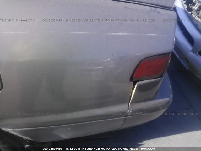 4T1BG22K2XU615128 - 1999 TOYOTA CAMRY CE/LE/XLE 金色 照片 6