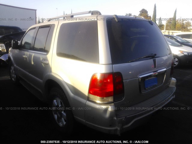 5LMEU68H94ZJ04262 - 2004 LINCOLN AVIATOR 银色 照片 3