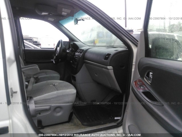 1GNDU23L26D164785 - 2006 CHEVROLET UPLANDER LS WHITE photo 5