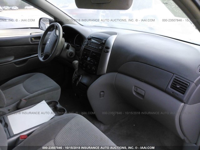 5TDZA23C46S453386 - 2006 TOYOTA SIENNA CE/LE SILVER photo 5