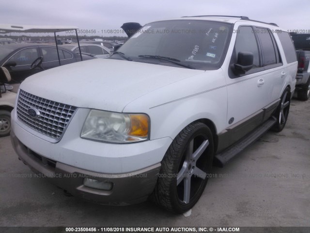 1FMFU16L34LB33938 - 2004 FORD EXPEDITION XLT WHITE photo 2