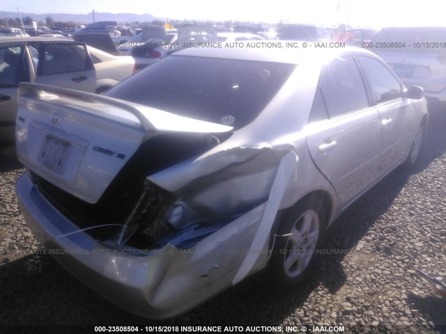4T1BE30KX6U659066 - 2006 TOYOTA CAMRY LE/XLE/SE SILVER photo 4
