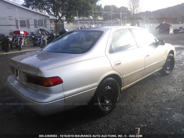 4T1BG22K6YU735533 - 2000 TOYOTA CAMRY CE/LE/XLE 金色 照片 4