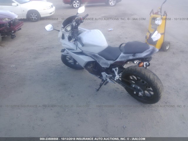 MLHPC4409H5400318 - 2017 HONDA CBR500 RA-ABS GRAY photo 3