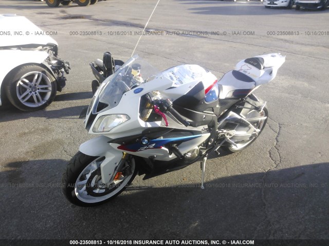 WB1053401EZL18903 - 2014 BMW S 1000 RR WHITE photo 2