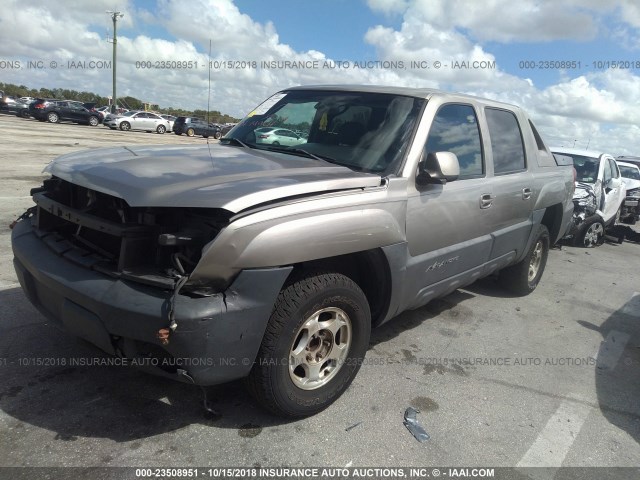 3GNEC13TX3G154201 - 2003 CHEVROLET AVALANCHE C1500 GRAY photo 2