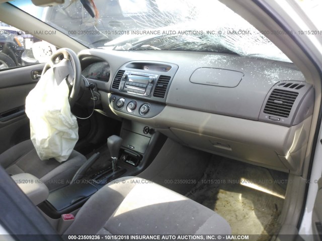 4T1BE32K86U706673 - 2006 TOYOTA CAMRY LE/XLE/SE WHITE photo 5