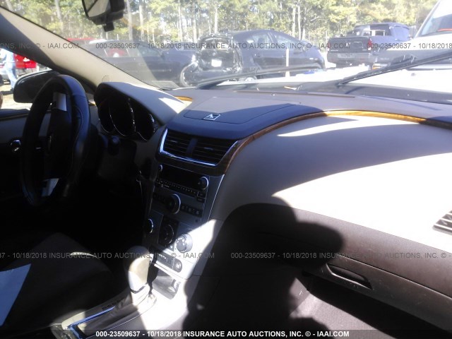 1G1ZC5E19BF262976 - 2011 CHEVROLET MALIBU 1LT GOLD photo 5