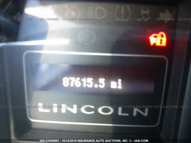 5LMJJ2H53BEJ09404 - 2011 LINCOLN NAVIGATOR 银色 照片 7