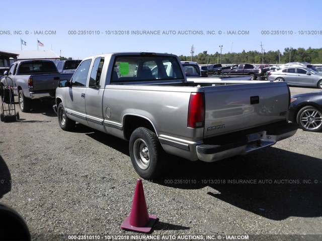 1GTEC19W2WE552282 - 1998 GMC SIERRA C1500 GRAY photo 3