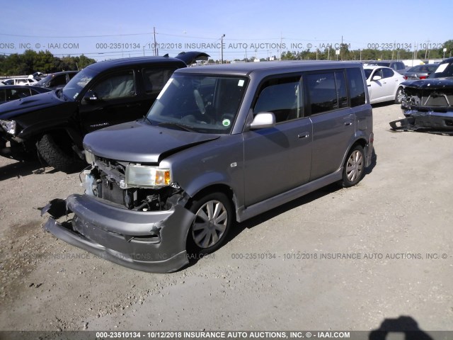 JTLKT324954000147 - 2005 TOYOTA SCION XB Сұр фото 2