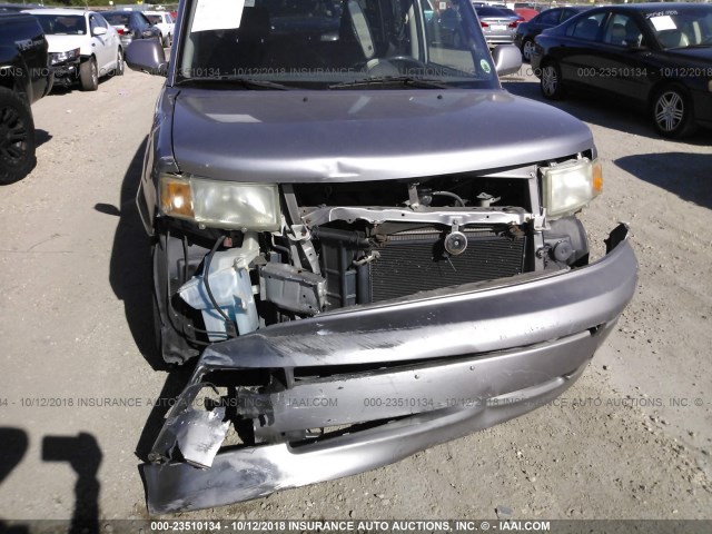 JTLKT324954000147 - 2005 TOYOTA SCION XB Сұр фото 6