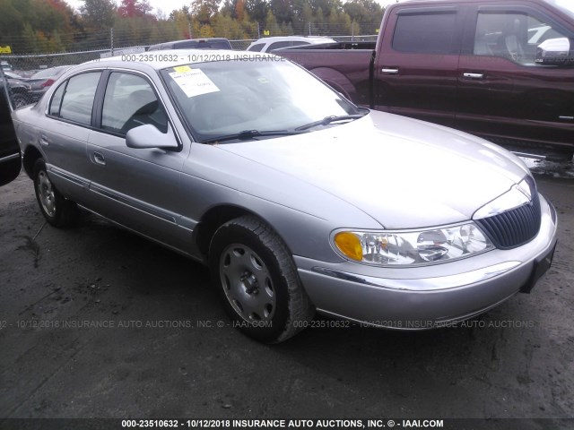 1LNHM97V32Y694146 - 2002 LINCOLN CONTINENTAL  SILVER photo 1