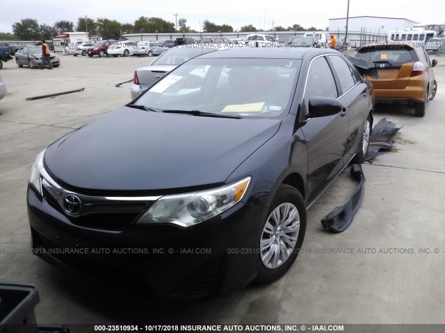 4T4BF1FKXER374509 - 2014 TOYOTA CAMRY L/SE/LE/XLE 黑色 照片 2