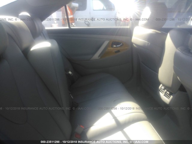 4T1BK46K77U053179 - 2007 TOYOTA CAMRY NEW GENERAT LE/XLE/SE SILVER photo 8