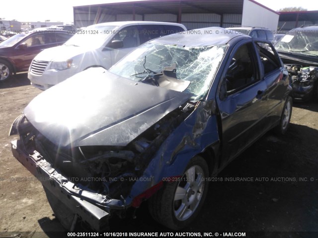 1FAHP34N67W143389 - 2007 FORD FOCUS ZX4/S/SE/SES ვერცხლისფერი ფოტო 6