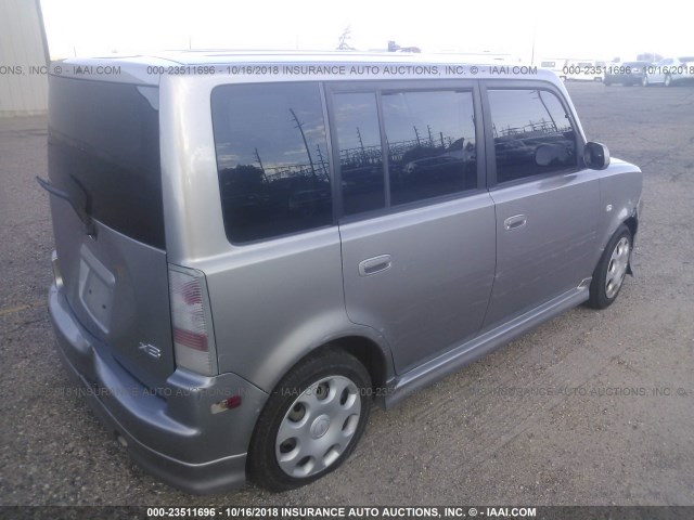 JTLKT324050217254 - 2005 TOYOTA SCION XB Сұр фото 4