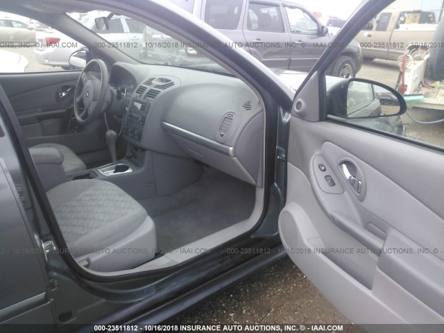 1G1ZT64874F166027 - 2004 CHEVROLET MALIBU MAXX LS GRAY photo 5
