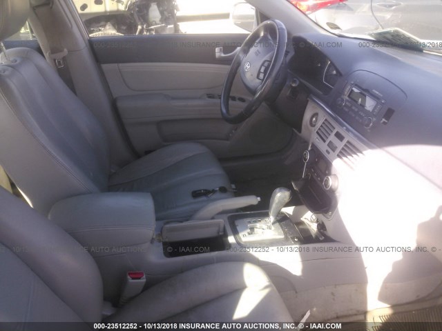 5NPEU46FX6H149766 - 2006 HYUNDAI SONATA GLS/LX SILVER photo 5