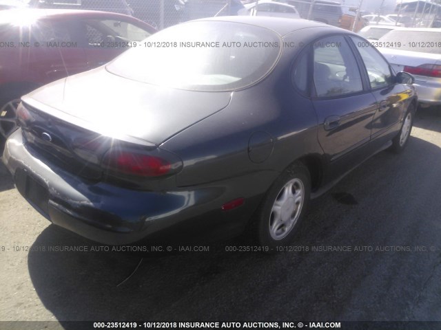 1FAFP52U1WG267673 - 1998 FORD TAURUS LX/SE GRAY photo 4