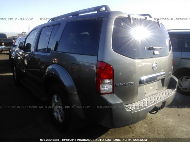 5N1AR18U57C607202 - 2007 NISSAN PATHFINDER LE/SE/XE GRAY photo 3