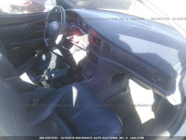 2G4WB52K3W1441100 - 1998 BUICK REGAL LS WHITE photo 5