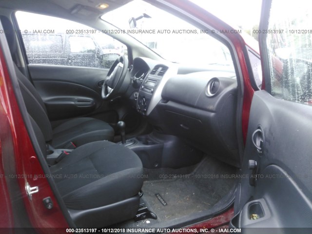 3N1CE2CP1FL392746 - 2015 NISSAN VERSA NOTE S/S PLUS/SV/SL/SR RED photo 5