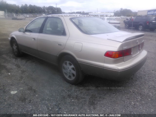 4T1BG22K71U815932 - 2001 TOYOTA CAMRY CE/LE/XLE 金色 照片 3