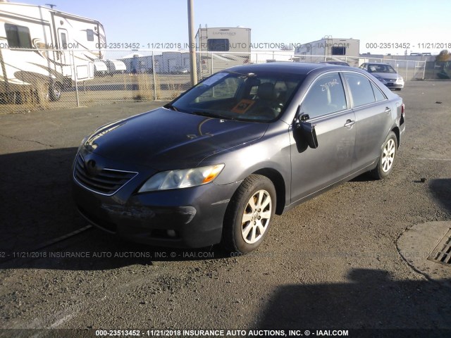 4T1BE46K67U621140 - 2007 TOYOTA CAMRY NEW GENERAT CE/LE/XLE/SE GRAY photo 2