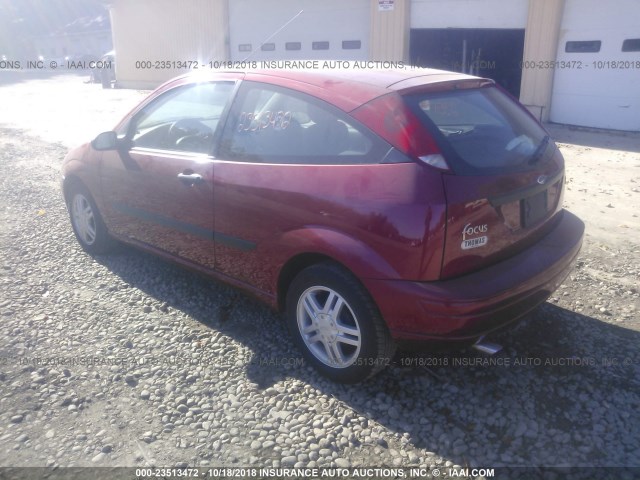 3FAFP31Z13R188557 - 2003 FORD FOCUS ZX3 RED photo 3