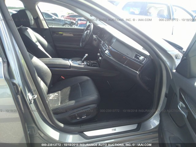 WBAYA6C50DD143567 - 2013 BMW 740 I GRAY photo 5