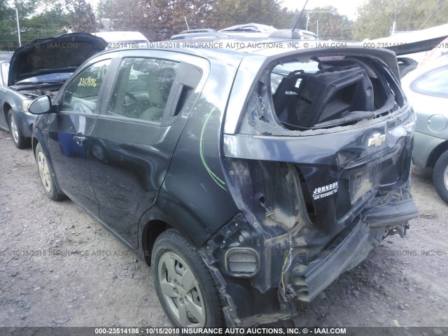 1G1JA6SG5G4114697 - 2016 CHEVROLET SONIC LS 灰色 照片 3