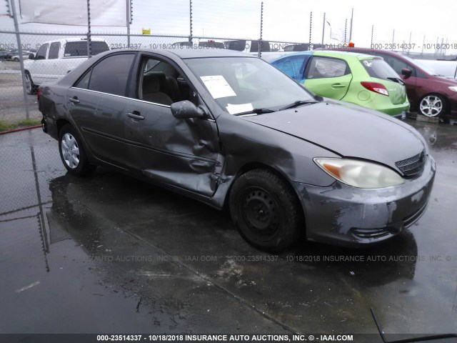 4T1BE32K63U712628 - 2003 TOYOTA CAMRY LE/XLE/SE GRAY photo 1