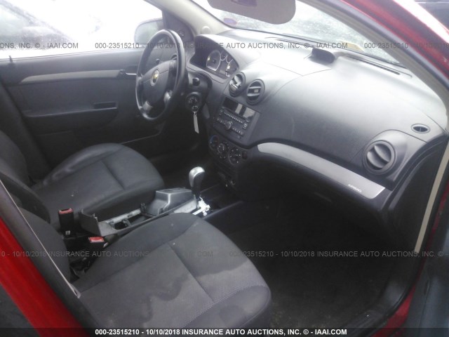 KL1TD5DEXBB126577 - 2011 CHEVROLET AVEO LS/LT RED photo 5