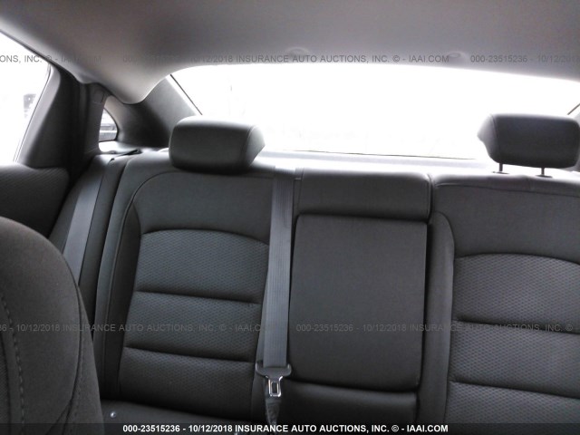 1G1ZB5ST6JF197706 - 2018 CHEVROLET MALIBU LS Gümüş foto 8