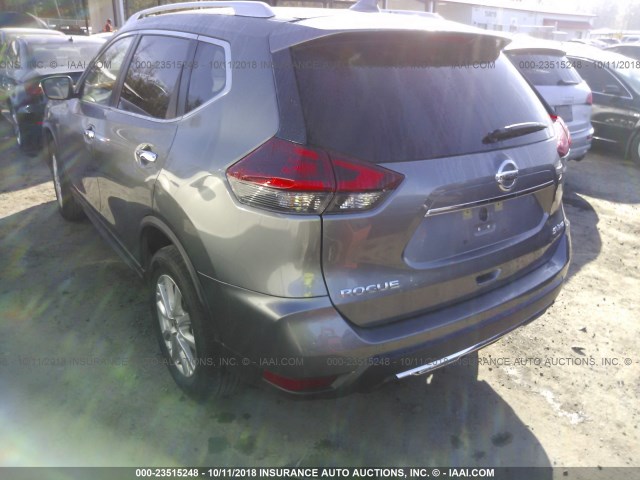 KNMAT2MV9JP542087 - 2018 NISSAN ROGUE S/SV GRAY photo 3