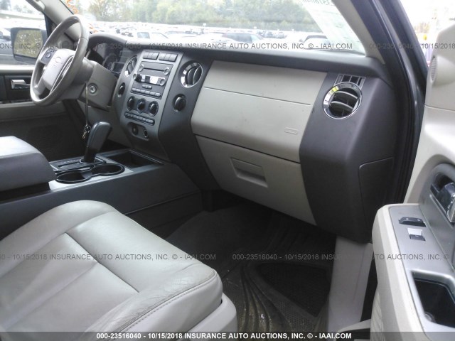 1FMFU16508LA04059 - 2008 FORD EXPEDITION XLT BROWN photo 5
