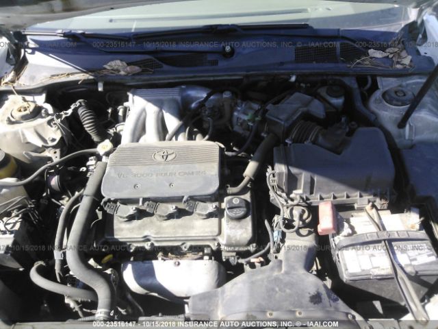 4T1BF30K32U030207 - 2002 TOYOTA CAMRY LE/XLE/SE Ақ фото 10