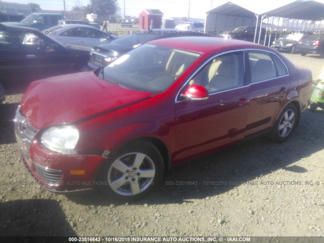 3VWRM71K18M103308 - 2008 VOLKSWAGEN JETTA SE/SEL RED photo 2