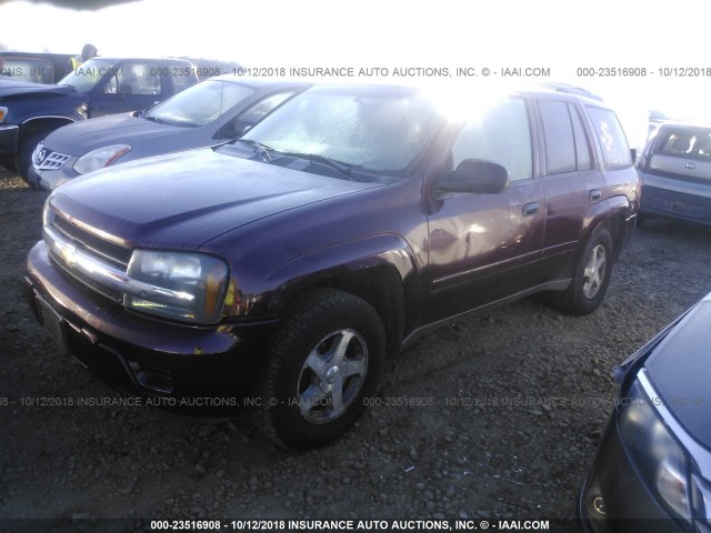 1GNDT13S262263865 - 2006 CHEVROLET TRAILBLAZER LS/LT RED photo 2