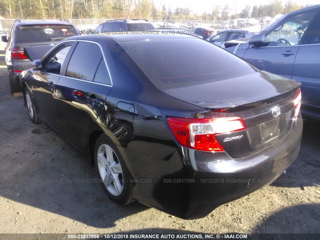 4T1BF1FK2EU779192 - 2014 TOYOTA CAMRY L/SE/LE/XLE Qara foto 3
