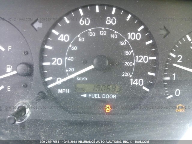 4T1BF22K0YU110516 - 2000 TOYOTA CAMRY LE/XLE GRAY photo 7