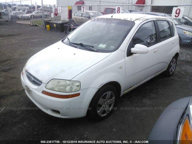 KL1TD66616B543703 - 2006 CHEVROLET AVEO LS WHITE photo 2