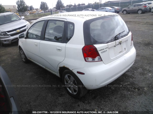 KL1TD66616B543703 - 2006 CHEVROLET AVEO LS WHITE photo 3